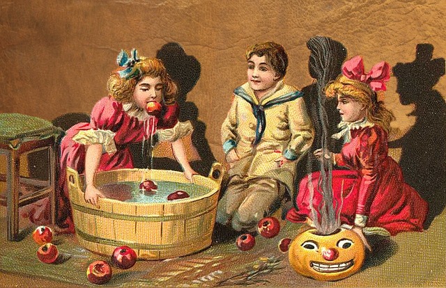 Bobbing for Apples